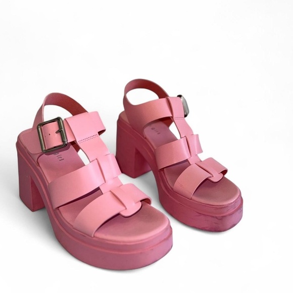 Stylish Pink chunky goth Platform - Picture 1 of 8